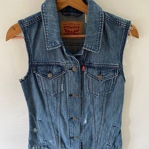 Levi’s Jean Vest